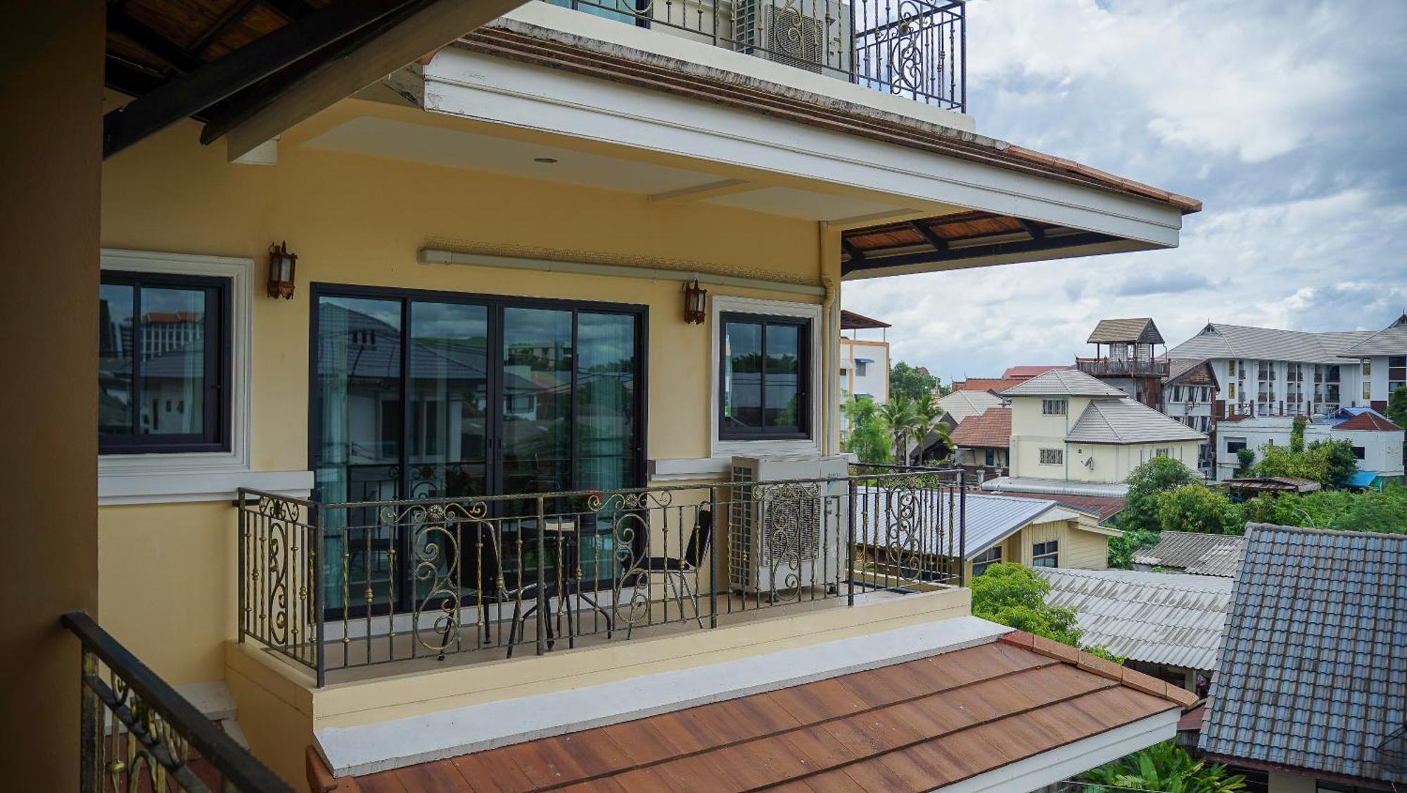 Laph Kham House Aparthotel Τσιάνγκ Μάι Εξωτερικό φωτογραφία