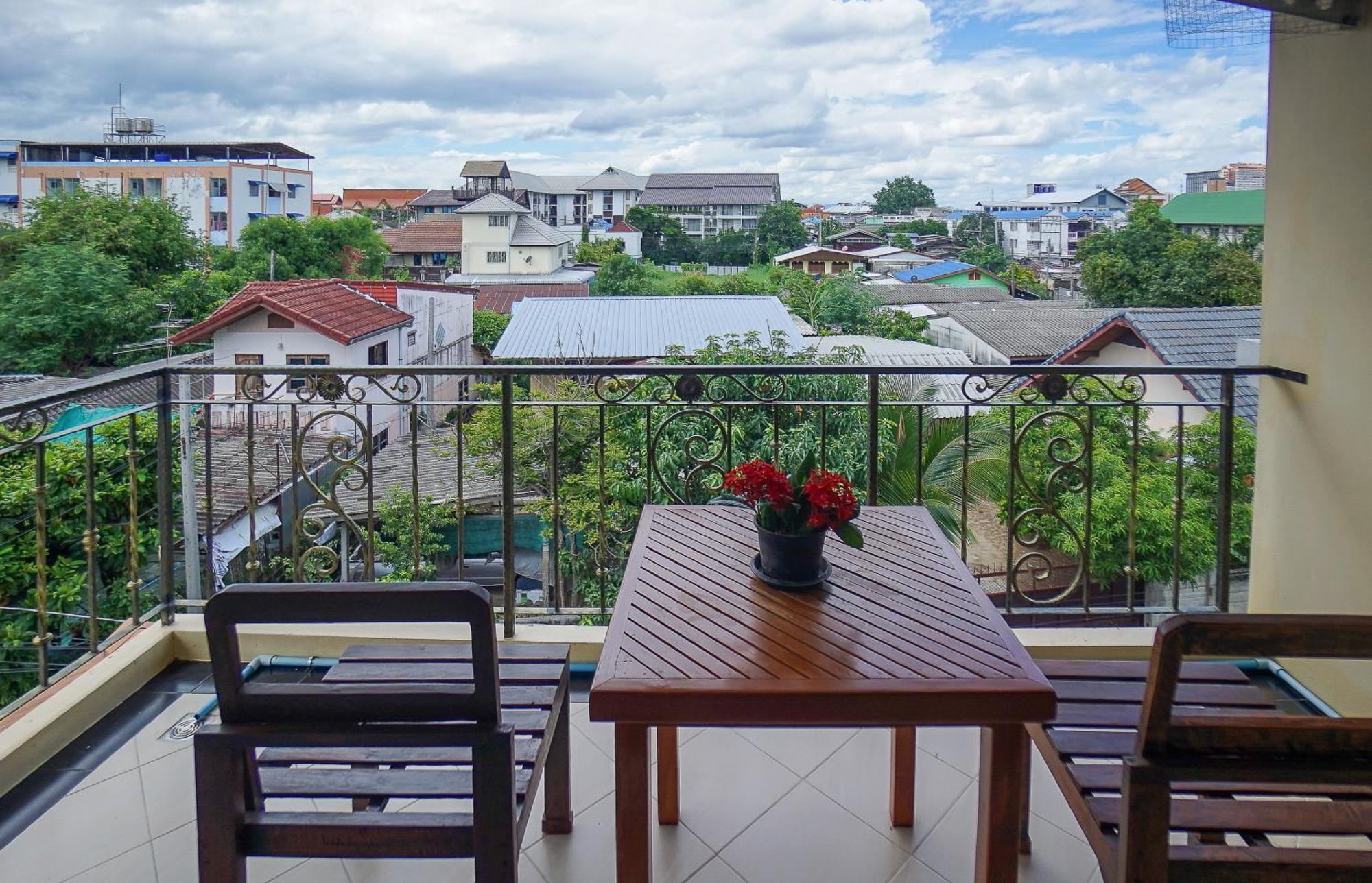 Laph Kham House Aparthotel Τσιάνγκ Μάι Εξωτερικό φωτογραφία