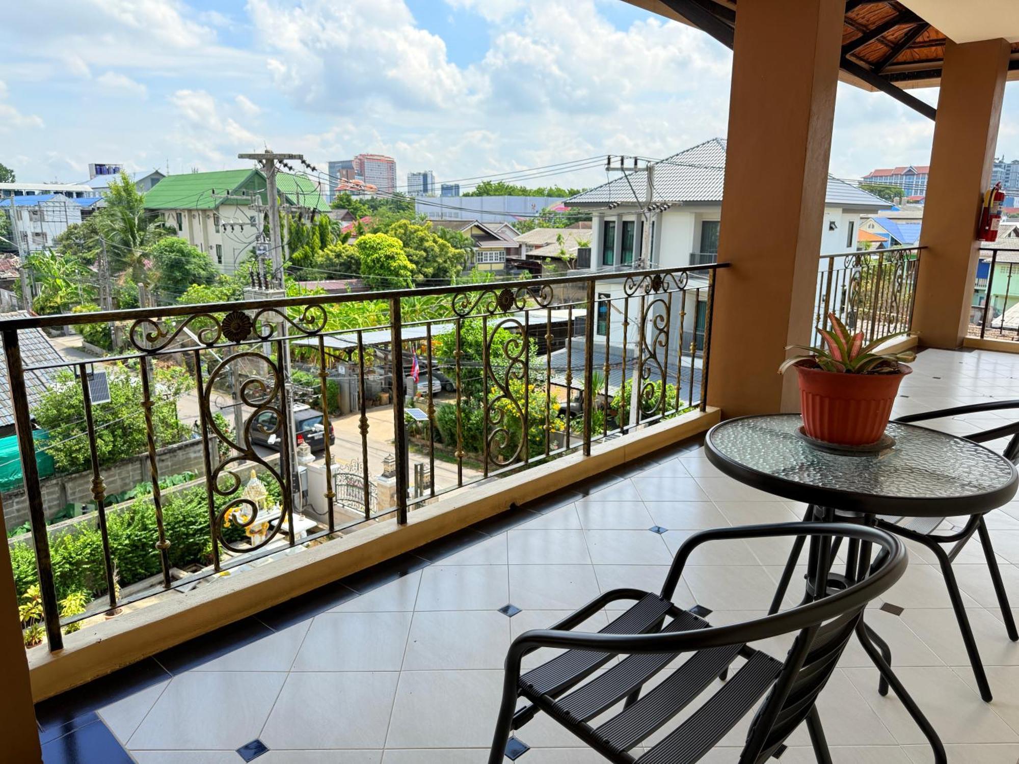 Laph Kham House Aparthotel Τσιάνγκ Μάι Εξωτερικό φωτογραφία